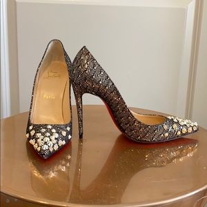 Christian Louboutin Drama Pump